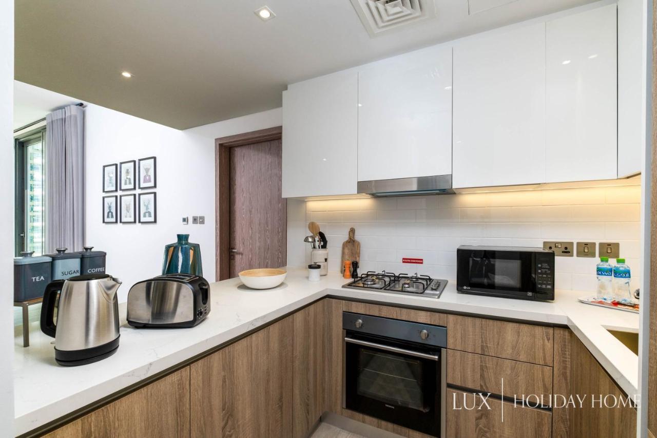 Lux - Contemporary Suite With Full Marina View Dubái Exterior foto
