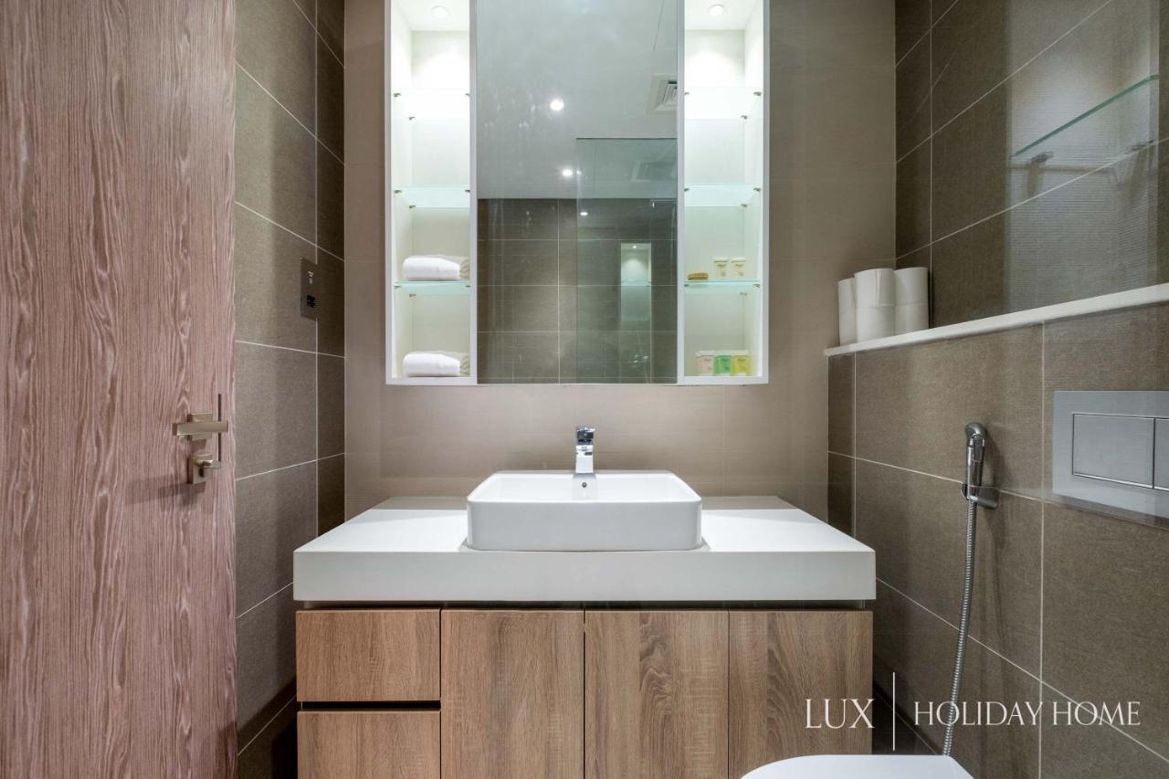 Lux - Contemporary Suite With Full Marina View Dubái Exterior foto